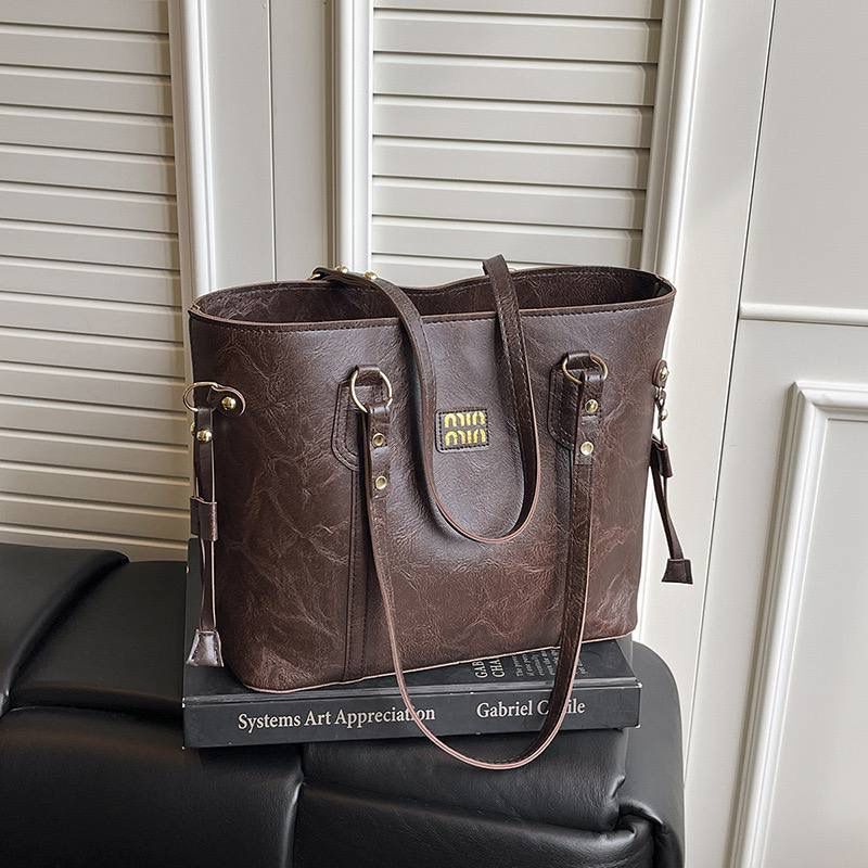 Min Min Leather tote bag